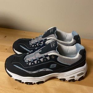 Women’s Skechers Sneakers